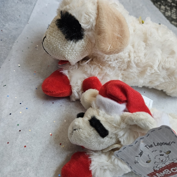 Lamp Chop Christmas Santa Hat  Dog Toy LOT OF 2 PLUSH TOYS SQUEAKY NWT NEW - Picture 16 of 16